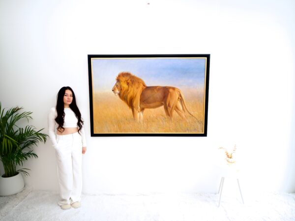 Lion dans la savane – Somchai | 150 x 100 cm La Galerie d'art en ligne art gallery 9